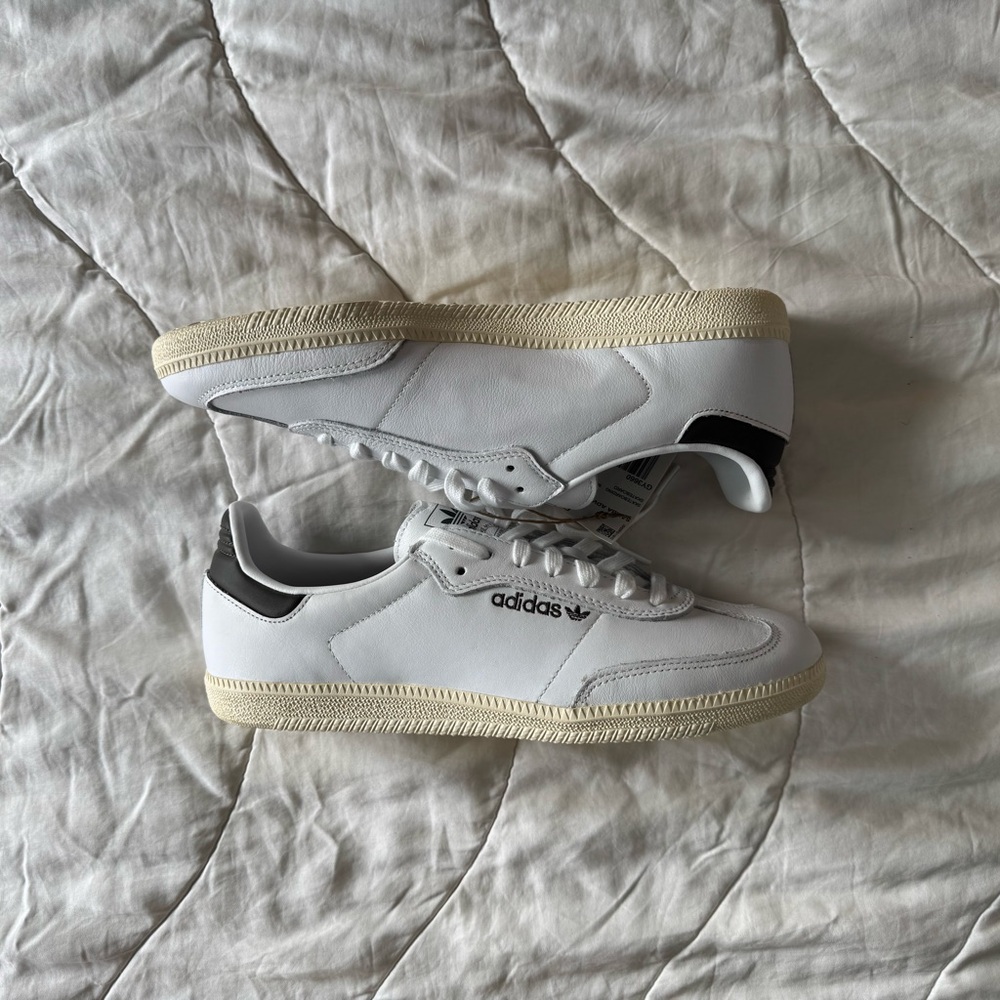 Adidas Samba ADV skateboarding White Leather BRAND NEW 9.5